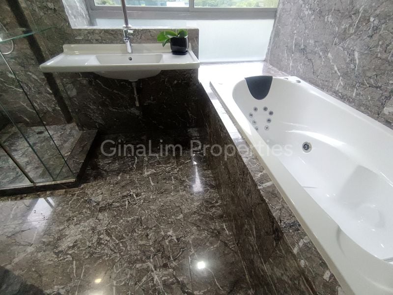 4+1 Bed Condo for Rent in  Suites @ Cairnhill - Image 11