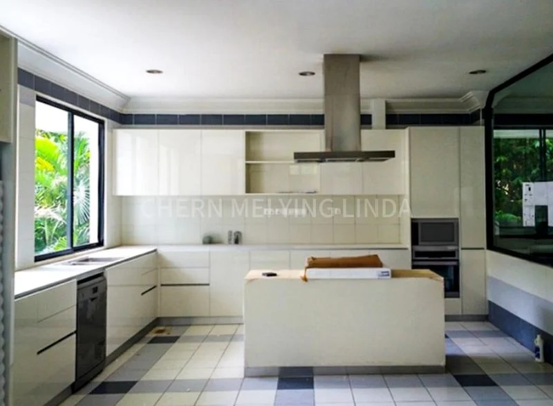 6 Bed Bungalow (Landed) for Rent in Chatsworth Park - Image 7