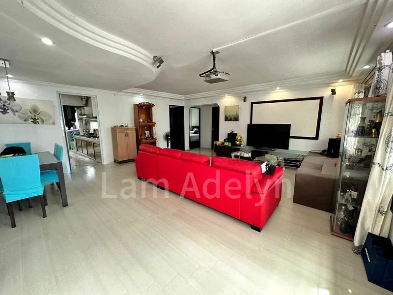5 Room (5I) HDB for Rent in 533 Bukit Panjang Ring Road - Image 3