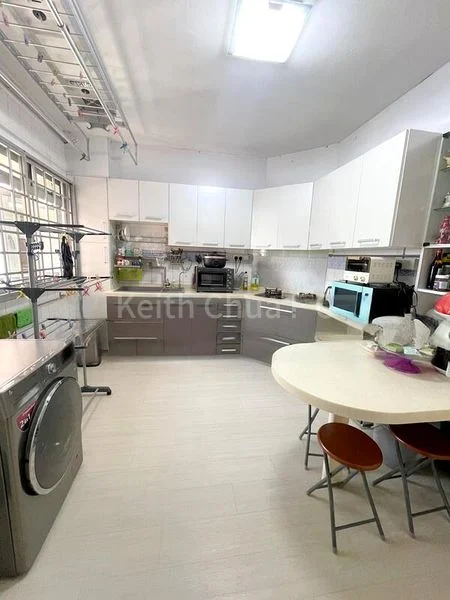 5 Room (5I) HDB for Sale in 648 Jalan Tenaga - Image 4