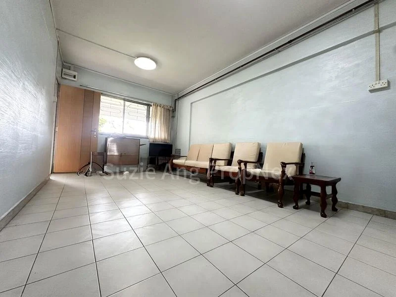 3 Room (3A) HDB for Sale in 108 Jalan Bukit Merah - Image 2