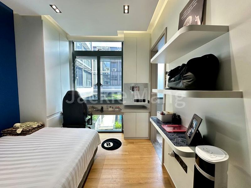 5 Bed Cluster House (Landed) for Sale in  Watercove - Image 14