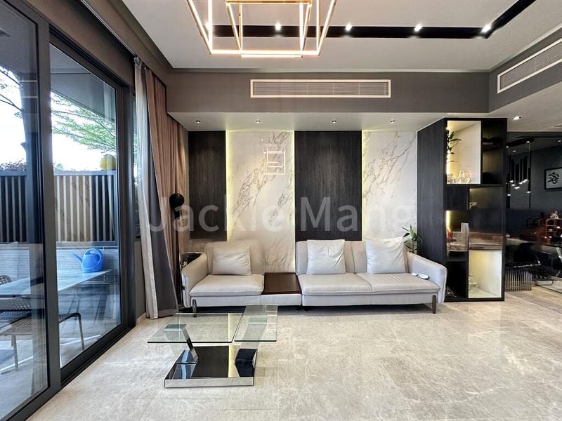 5 Bed Cluster House (Landed) for Sale in  Watercove - Image 2