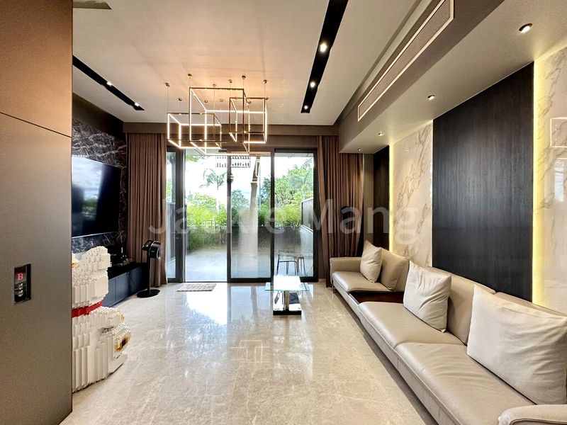 5 Bed Cluster House (Landed) for Sale in  Watercove - Image 3