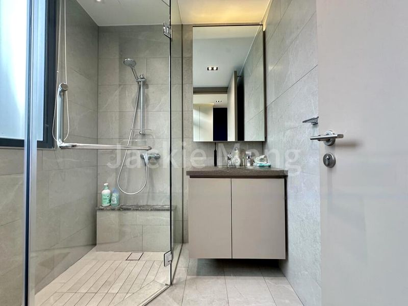 5 Bed Cluster House (Landed) for Sale in  Watercove - Image 15