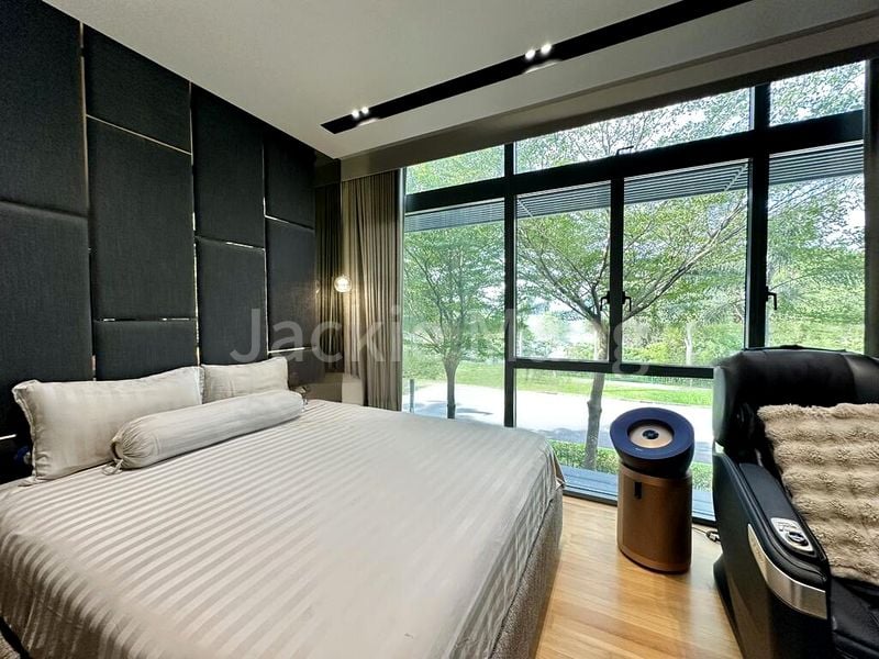 5 Bed Cluster House (Landed) for Sale in  Watercove - Image 7