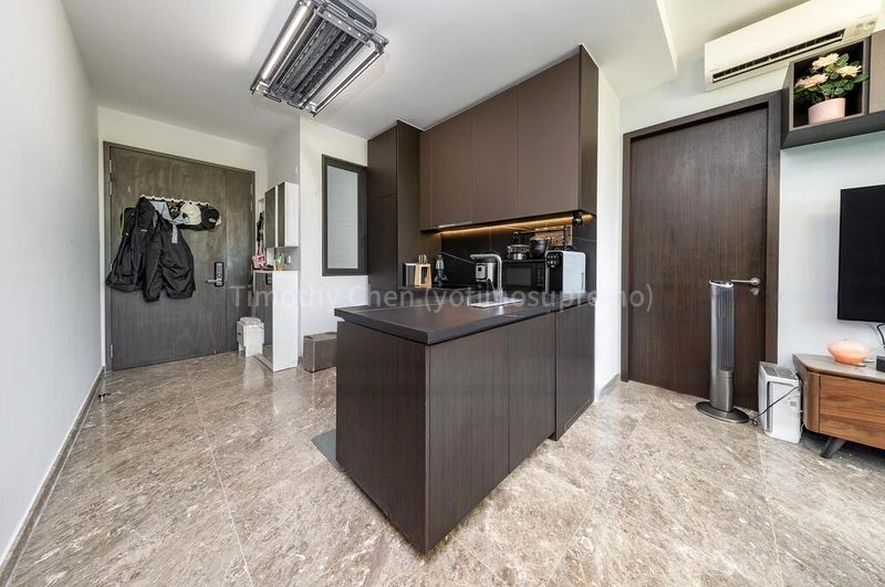 2 Bed Condo for Sale in  Hyll on Holland - Image 6