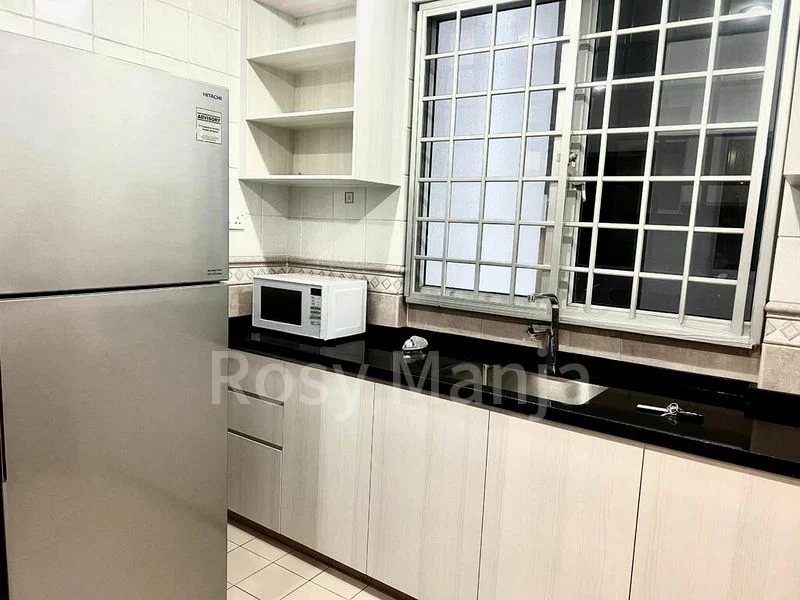 2 Bed Condo for Rent in  The Bayshore - Image 15