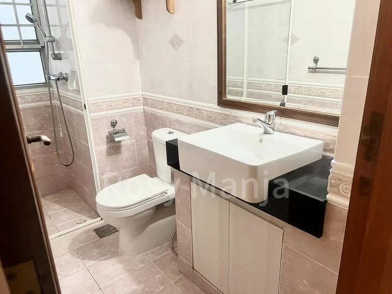 2 Bed Condo for Rent in  The Bayshore - Image 13