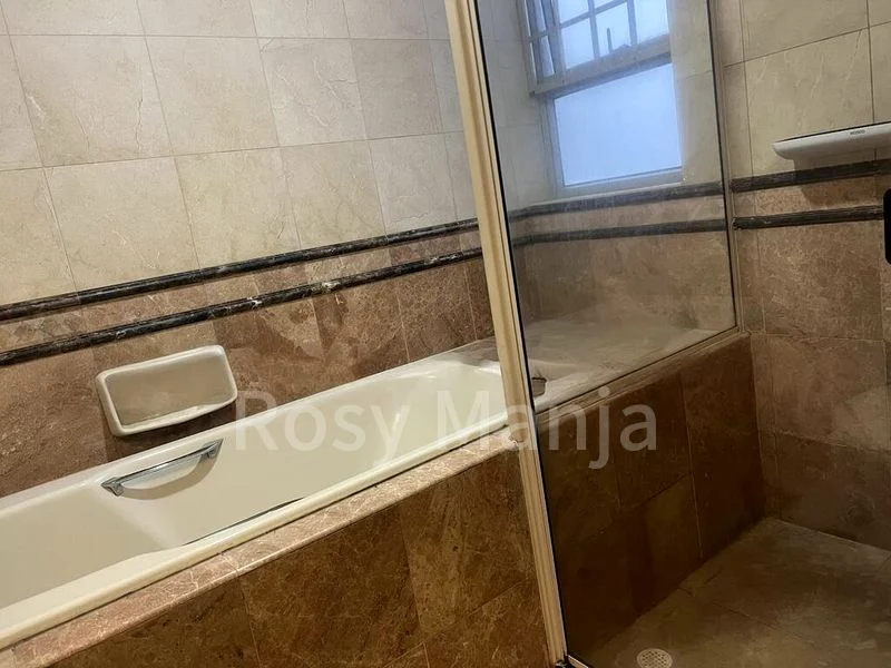 2 Bed Condo for Rent in  The Bayshore - Image 7