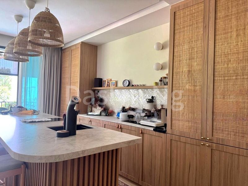 5 Bed Condo for Rent in  Treasure at Tampines - Image 3