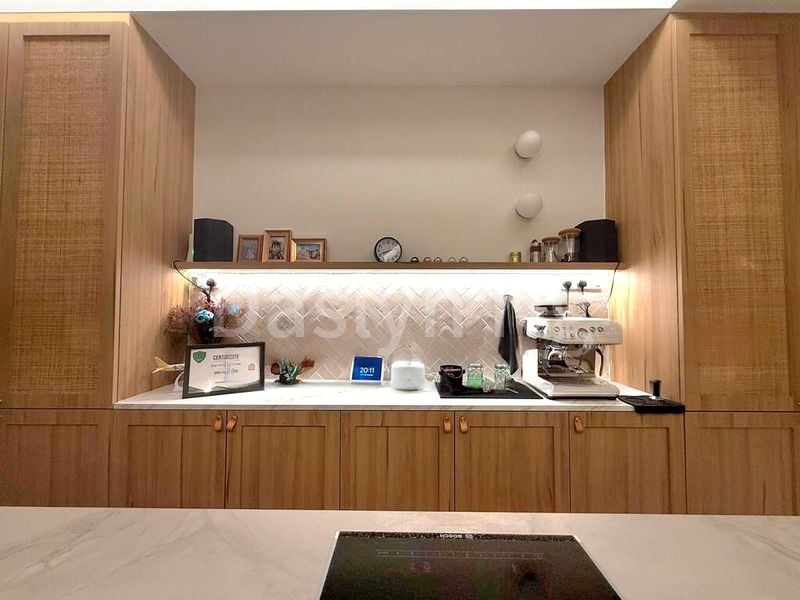 5 Bed Condo for Rent in  Treasure at Tampines - Image 5