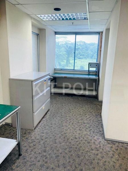 Light Industrial (B1) for Rent: Tagore Building - Image 10