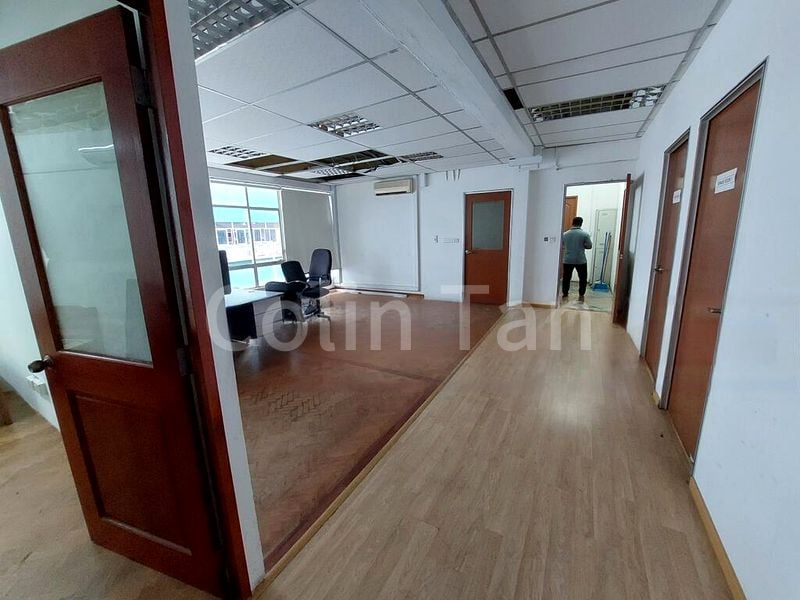 Factory / Workshop (B2) for Rent: Sungei Kadut Second-Floor Industrial Space; Large, Continuous Area with Free Parking - Image 3