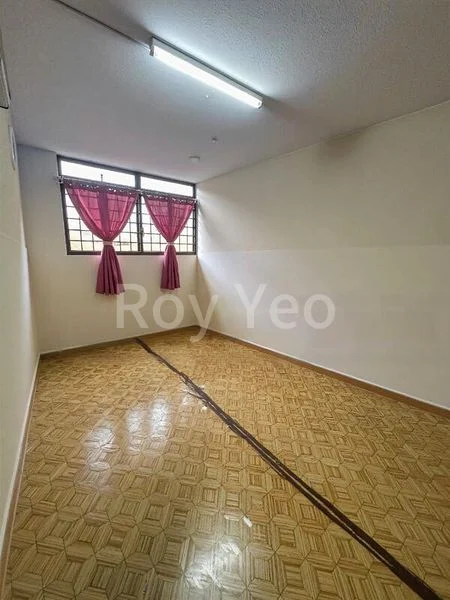 3 Room (3I) HDB for Sale in  27 New Upper Changi Road - Image 2