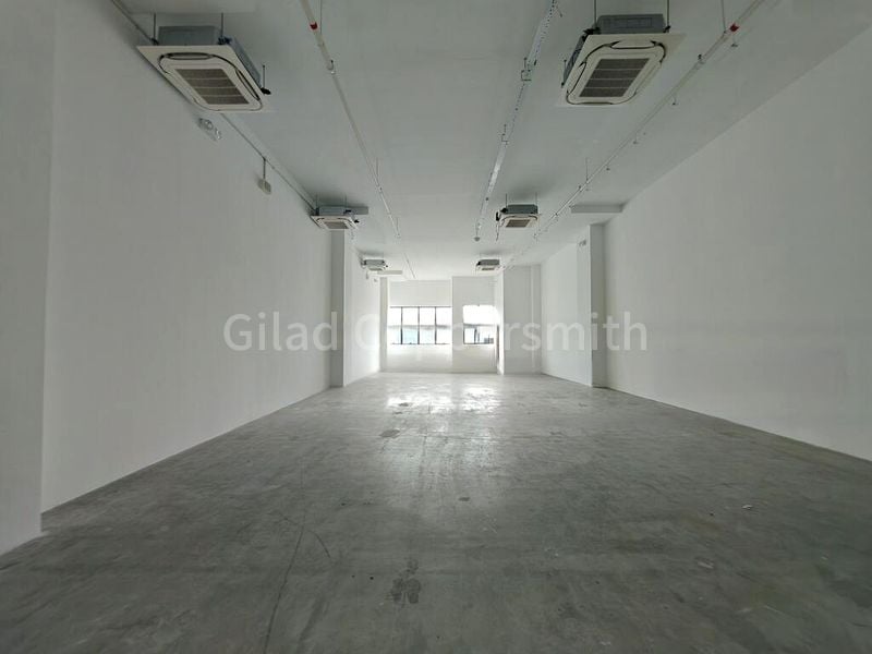 Light Industrial (B1) for Rent: Interlocal Centre - Image 11