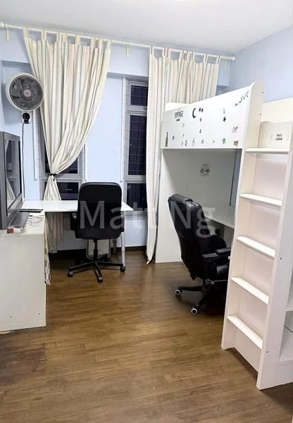 Common Room (HDB) for Rent in  684A Edgedale Plains - Image 1