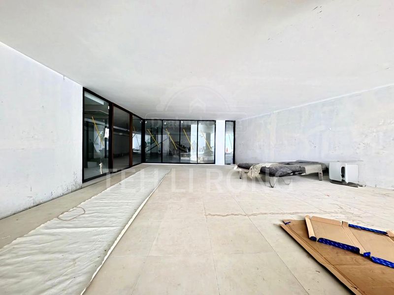 6 Bed Bungalow (Landed) for Sale around  Sommerville Road - Image 3