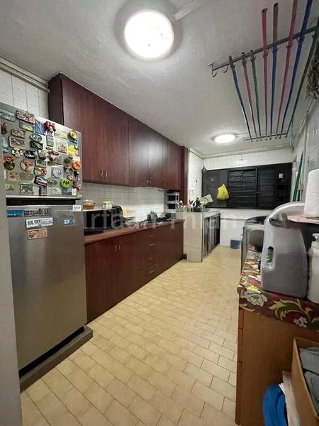 4 Room (4S) HDB for Sale in  508 Bukit Batok Street 52 - Image 5