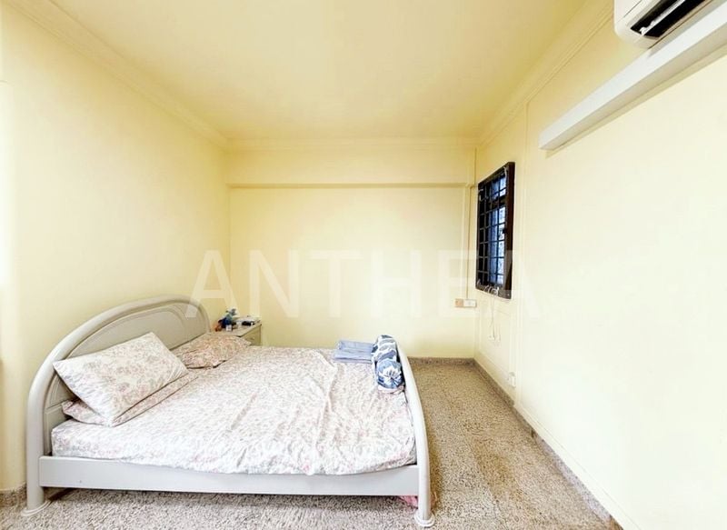 5 Room (5I) HDB for Sale in  350 Ang Mo Kio Street 32 - Image 3
