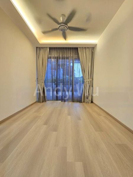 2 Bed Condo for Sale in  The Lakefront Residences - Image 11