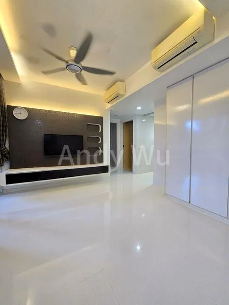 2 Bed Condo for Sale in  The Lakefront Residences - Image 2