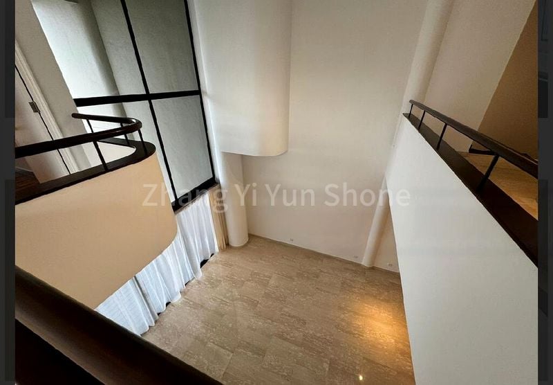 3 Bed Condo for Rent in  The Colonnade - Image 12