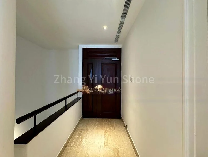 3 Bed Condo for Rent in  The Colonnade - Image 14