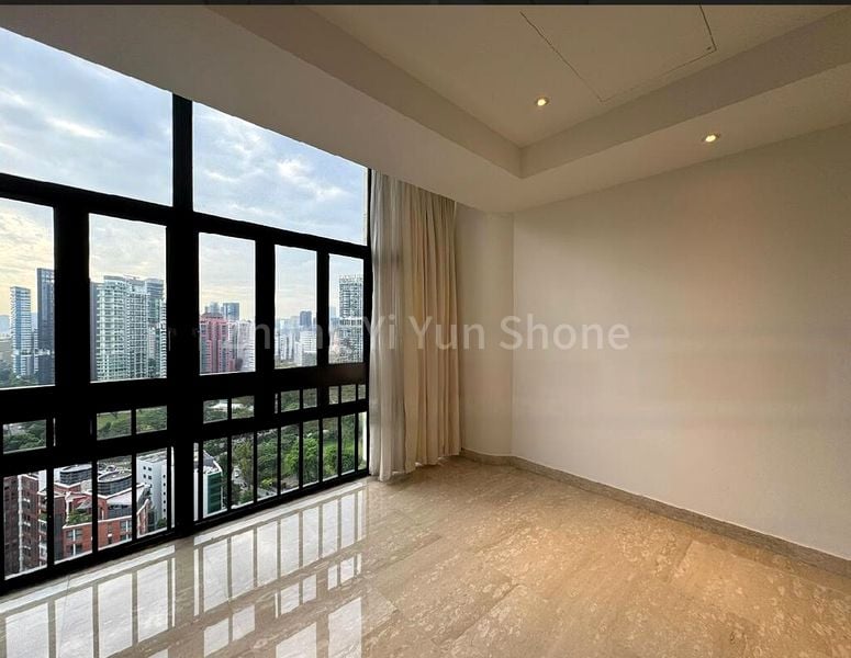 3 Bed Condo for Rent in  The Colonnade - Image 11