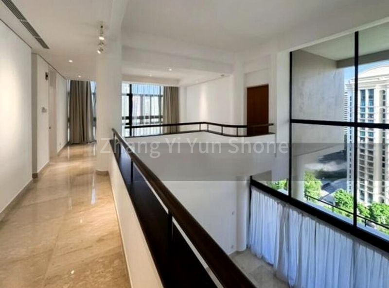 3 Bed Condo for Rent in  The Colonnade - Image 2