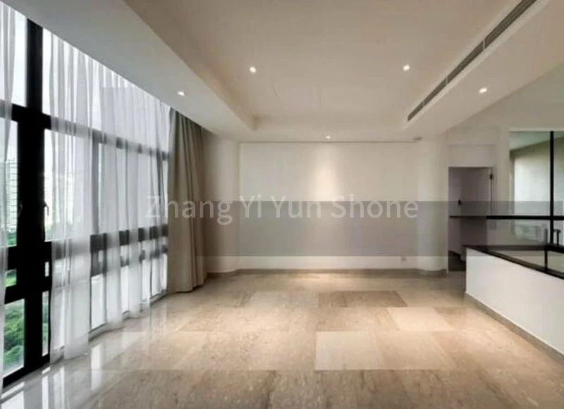 3 Bed Condo for Rent in  The Colonnade - Image 1