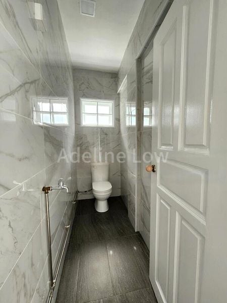4 Bed Semi-Detached House (Landed) for Rent in  Washington Villa - Image 11