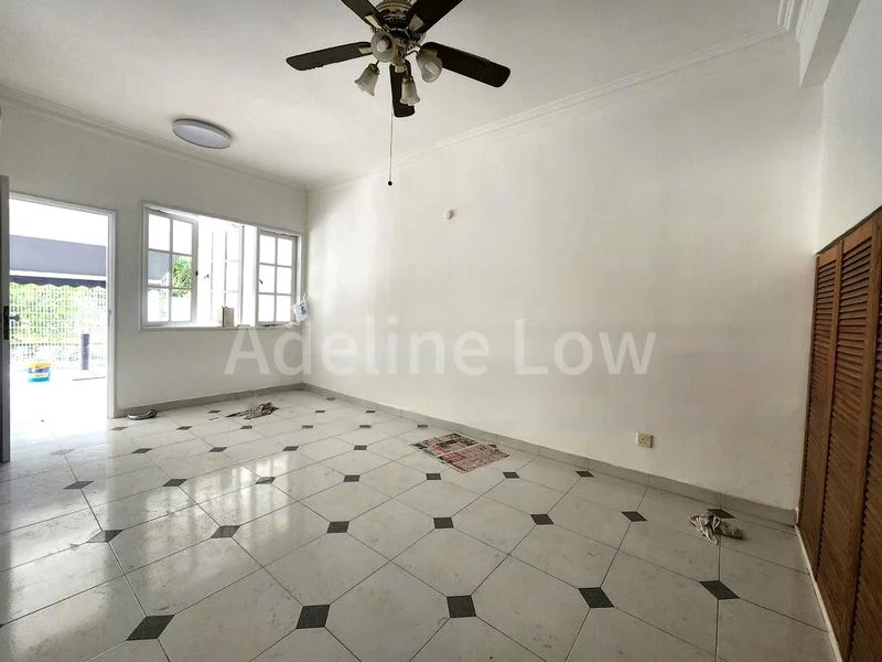 4 Bed Semi-Detached House (Landed) for Rent in  Washington Villa - Image 8