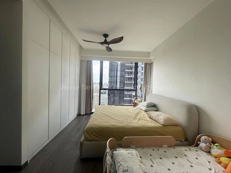 4 Bed Condo for Rent in  Gem Residences - Image 6