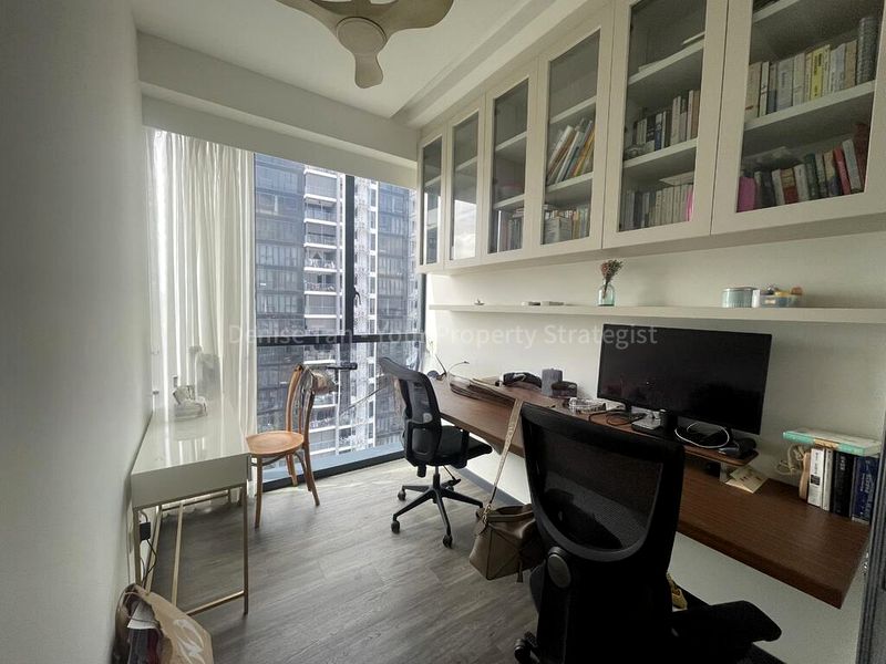 4 Bed Condo for Rent in  Gem Residences - Image 8