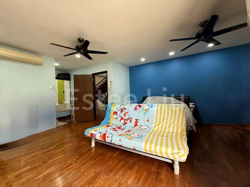 7 Bed Semi-Detached House (Landed) for Sale in  Seletar Hills Estate - Image 9