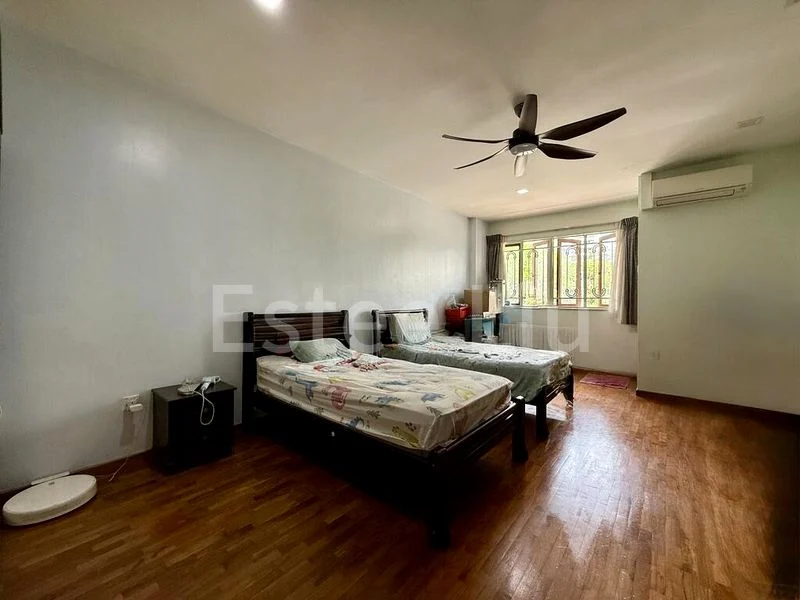 7 Bed Semi-Detached House (Landed) for Sale in  Seletar Hills Estate - Image 3