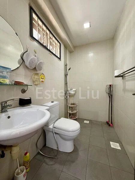 7 Bed Semi-Detached House (Landed) for Sale in  Seletar Hills Estate - Image 5