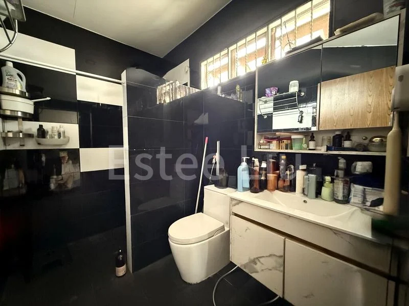 7 Bed Semi-Detached House (Landed) for Sale in  Seletar Hills Estate - Image 10