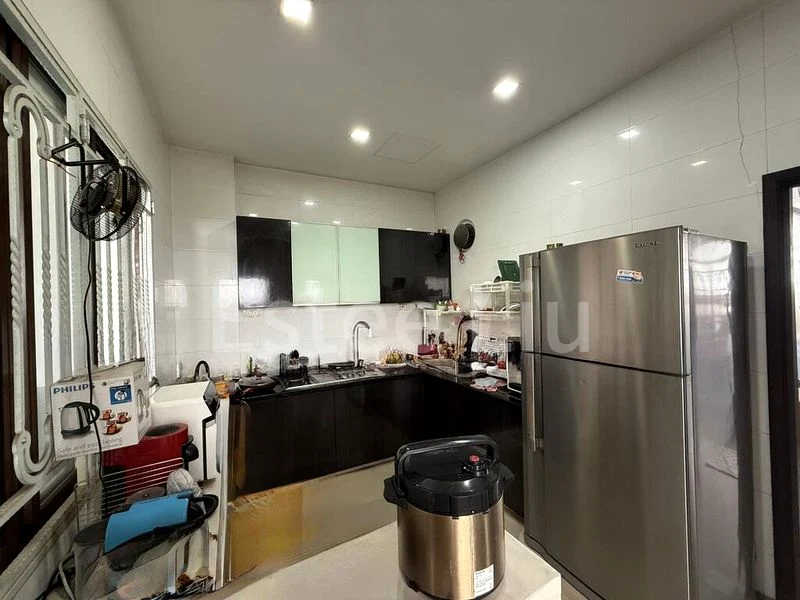 7 Bed Semi-Detached House (Landed) for Sale in  Seletar Hills Estate - Image 2