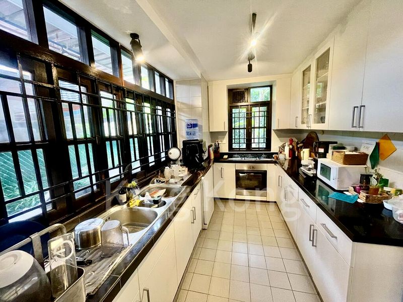 4 Bed Bungalow (Landed) for Sale in  Dunearn Estate - Image 5