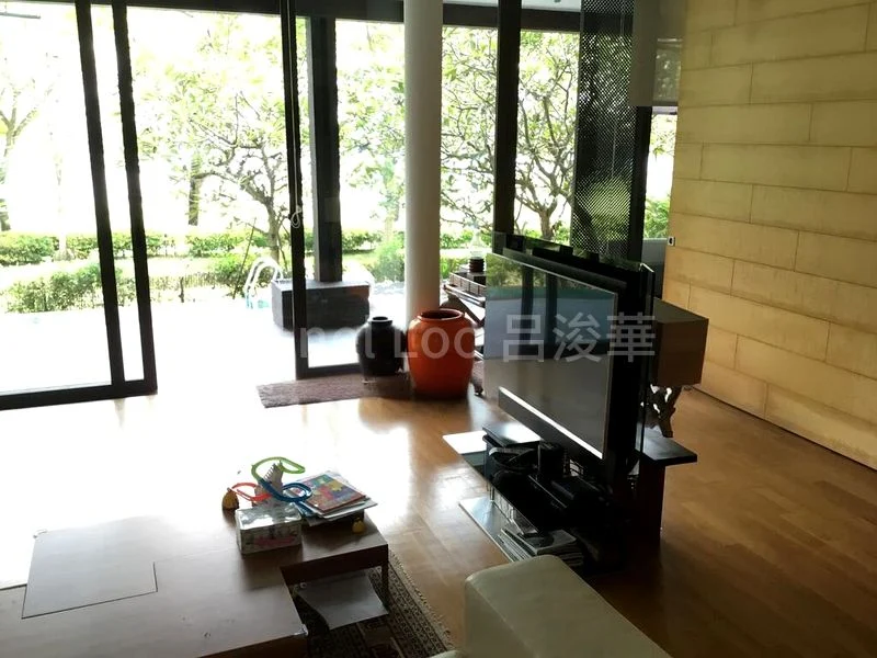 5 Bed Bungalow (Landed) for Sale in Lakeshore View - Image 12