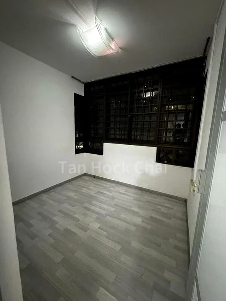 3 Room (3I) HDB for Sale in  93 Whampoa Drive - Image 4