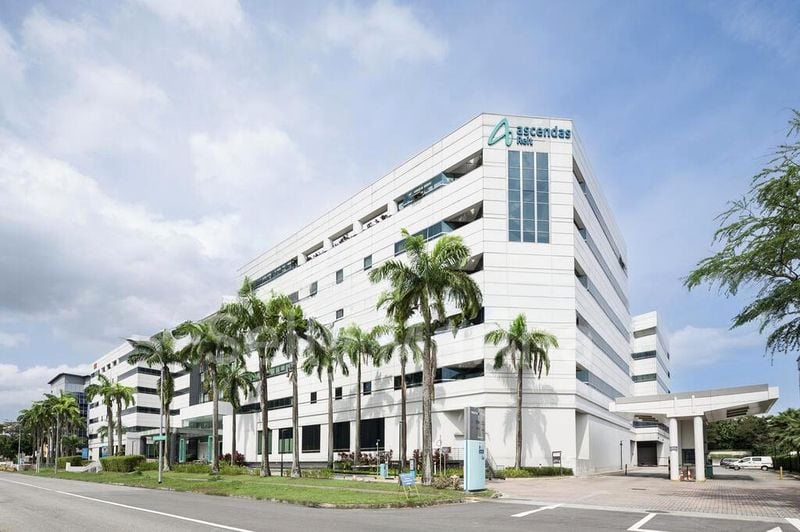 Light Industrial (B1) for Rent: Techpoint - Image 4