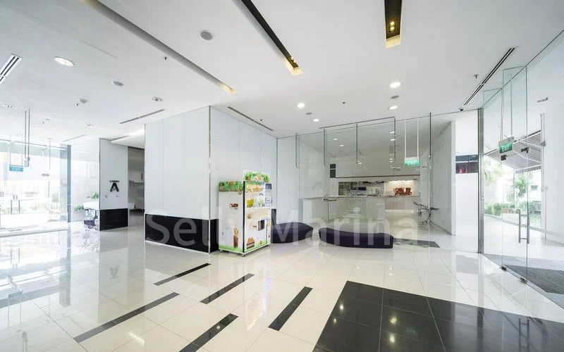 Light Industrial (B1) for Rent: Techpoint - Image 2