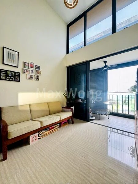 3 Bed Executive Condo for Sale in  The Brownstone - Image 1