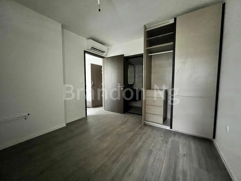 2 Bed Condo for Sale in Avenue South Residence - Image 5