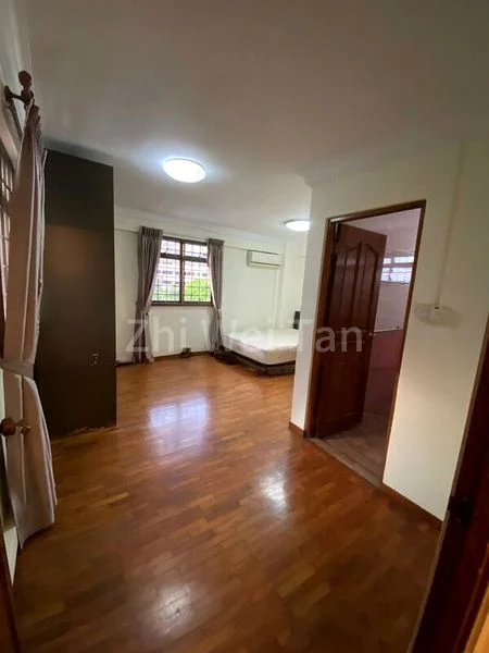 Executive HDB for Rent in 515 Woodlands Drive 14 - Image 3