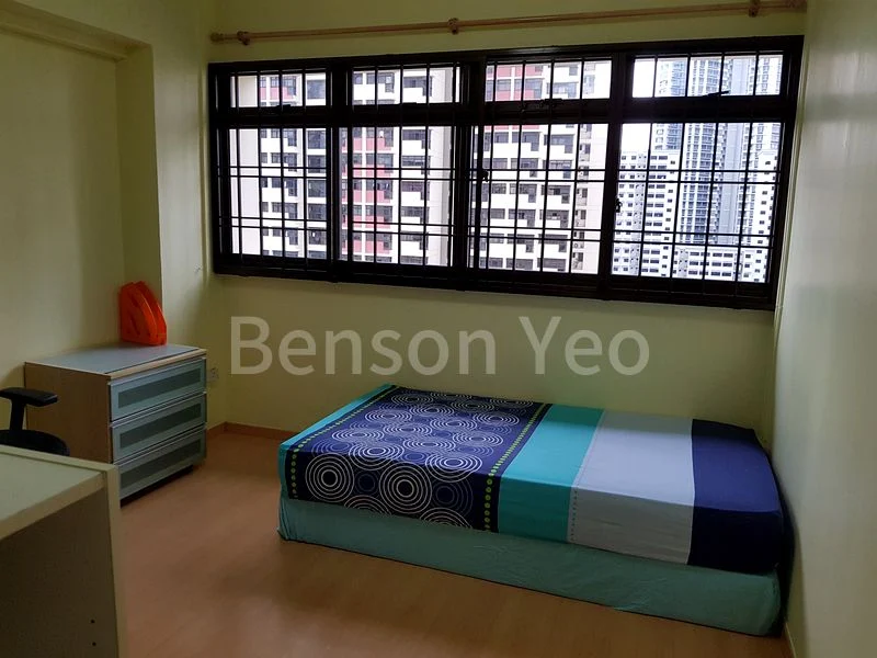 5 Room (5A) HDB for Rent in 153A Lorong 1 Toa Payoh - Image 6
