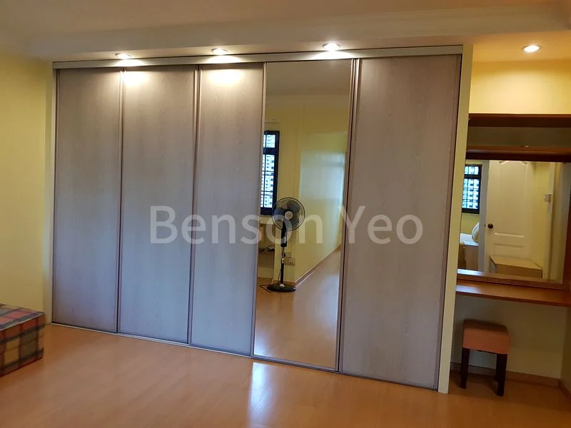 5 Room (5A) HDB for Rent in 153A Lorong 1 Toa Payoh - Image 7